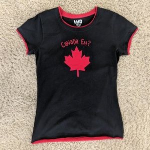 Canada T-Shirt - Small